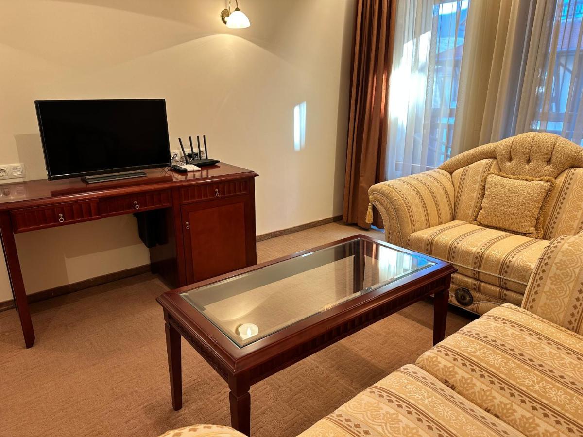 Great Apartments In Downtown Банско Экстерьер фото