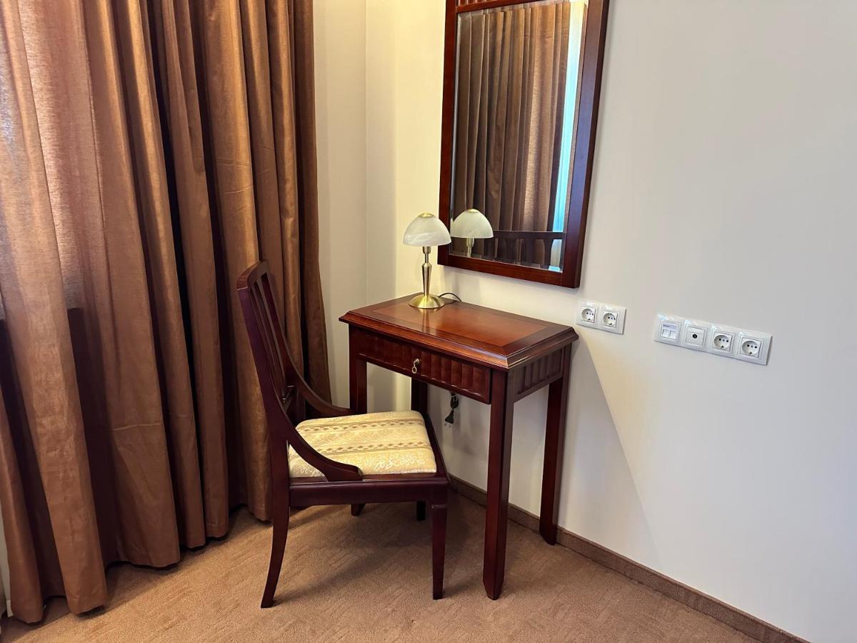 Great Apartments In Downtown Банско Экстерьер фото